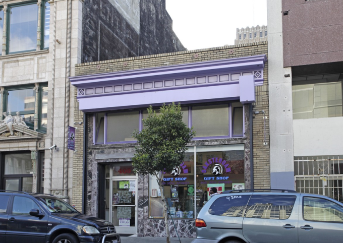 oaksterdam-gift-shop
