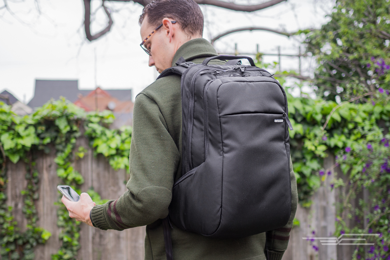 Incase Icon. Photo: Tim Barribeau